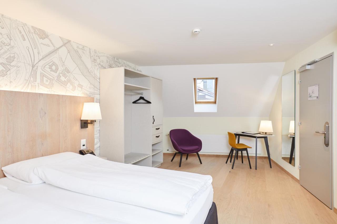 Hotel Kreuz Modern 3*